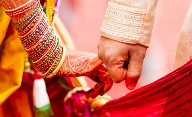 विवाहको उमेरहद १८ वर्ष कायम गर्न संसदीय उपसमितिको प्रस्ताव