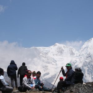 साहसिक यात्राका लागि कञ्चनजङ्गा हिमाल, पर्यटकको रोजाइमा