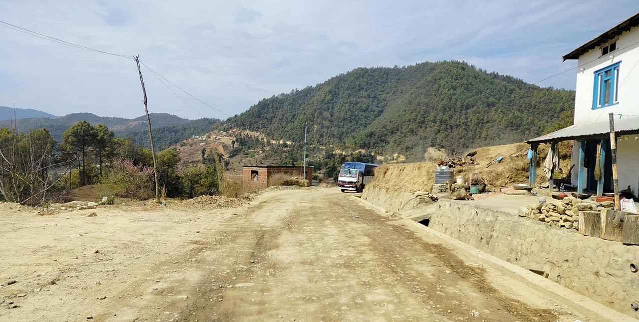 कुलेखानी–कलङ्की–हुमाने सडक आजदेखि १९ दिन बन्द