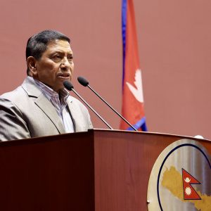 ‘सांसदको सङ्ख्या घटाऔँ, संसद् बाहिरबाट मन्त्री नियुक्त गरौँ’
