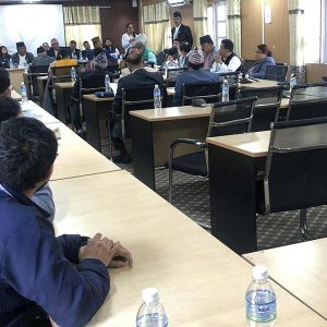 निजामति विधेयकमा ‘कुलिङ पिरियड’ दुई वर्ष राख्नुपर्नेमा सांसदहरूको जोड