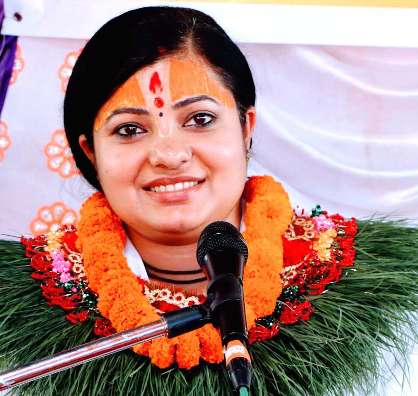 पोखराको कोटिहोममा राधिका दासीले कथा वाचन गर्ने