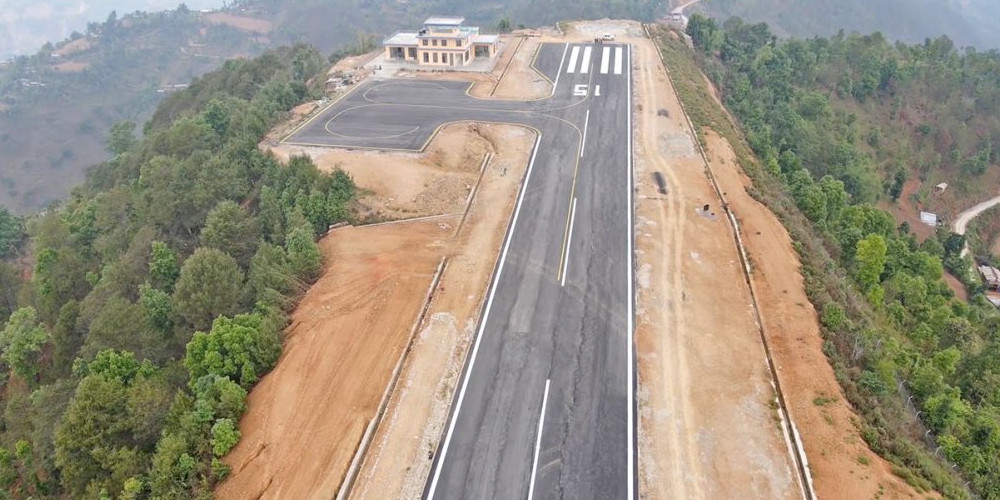 रेसुङ्गा विमानस्थलबाट सातामा तीन पटक उडान हुने