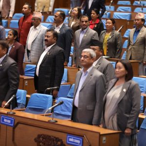 संसद खुलाउन सत्तारुढ एमाले र प्रमुख प्रतिपक्षी माओवादीबीच दुई बुँदे सहमति