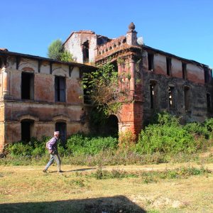 कैलालीको गर्भा दरबारको संरक्षणमा सरकार प्रतिबद्धः पर्यटनमन्त्री
