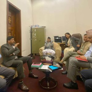 सदनको अवरोध खुलाउन सभामुखको प्रयास, दलका सचेतकहरूसँग छलफल