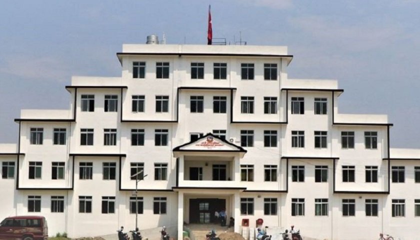राप्ती नगरपालिकाले चिकित्सकसहित ७२ कर्मचारी हटायो