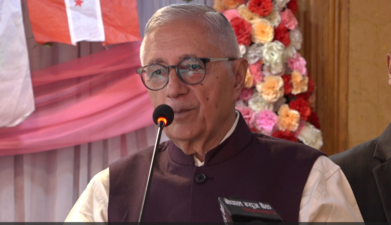 शेखर कोइराला भन्छन्: कार्यकर्ताले नेतालाई प्रश्न गर्न नसक्नु भनेको ‘दास’ हुनु हो