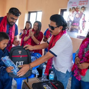 विद्यालयलाई लाज शरणमको सहयोग