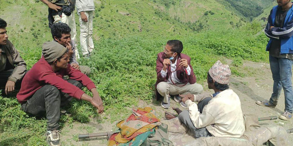 कुष्ठरोगीको आशङ्कामा छ वर्ष छाउगोठमा बिताउनु परेपछि …
