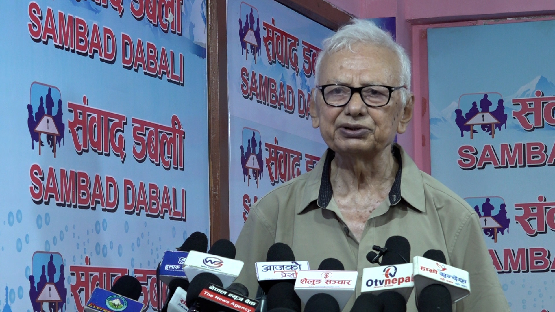 ‘प्रचण्ड–बाबुरामले जनयुद्धलाई धोका दिए’
