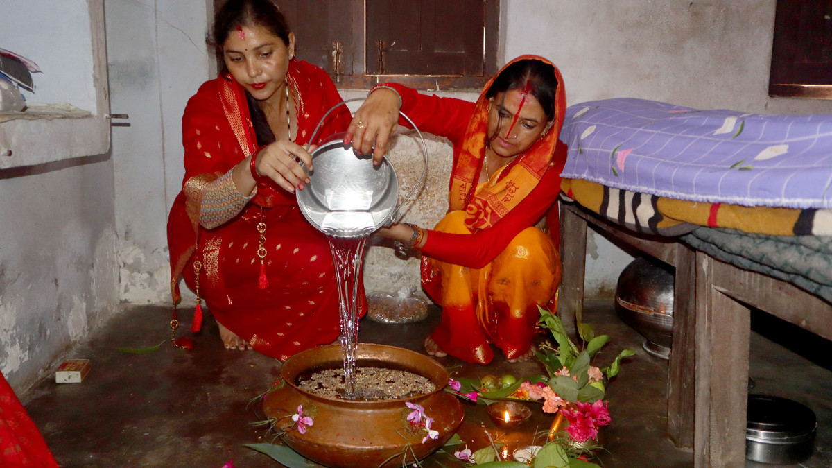 भाद्र शुक्ल पञ्चमीः बिरुडा भिजाएर सुरु गरियो गौरा पर्व