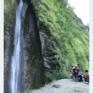 गर्मी छल्न कोप्रे झरना