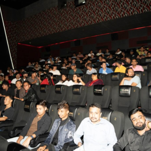देशभरका अधिकांश हलमा हाउस फूल भएर चल्दैछ ‘माग्ने राजा’, तपाईं हेर्न कति बेला जाने ?