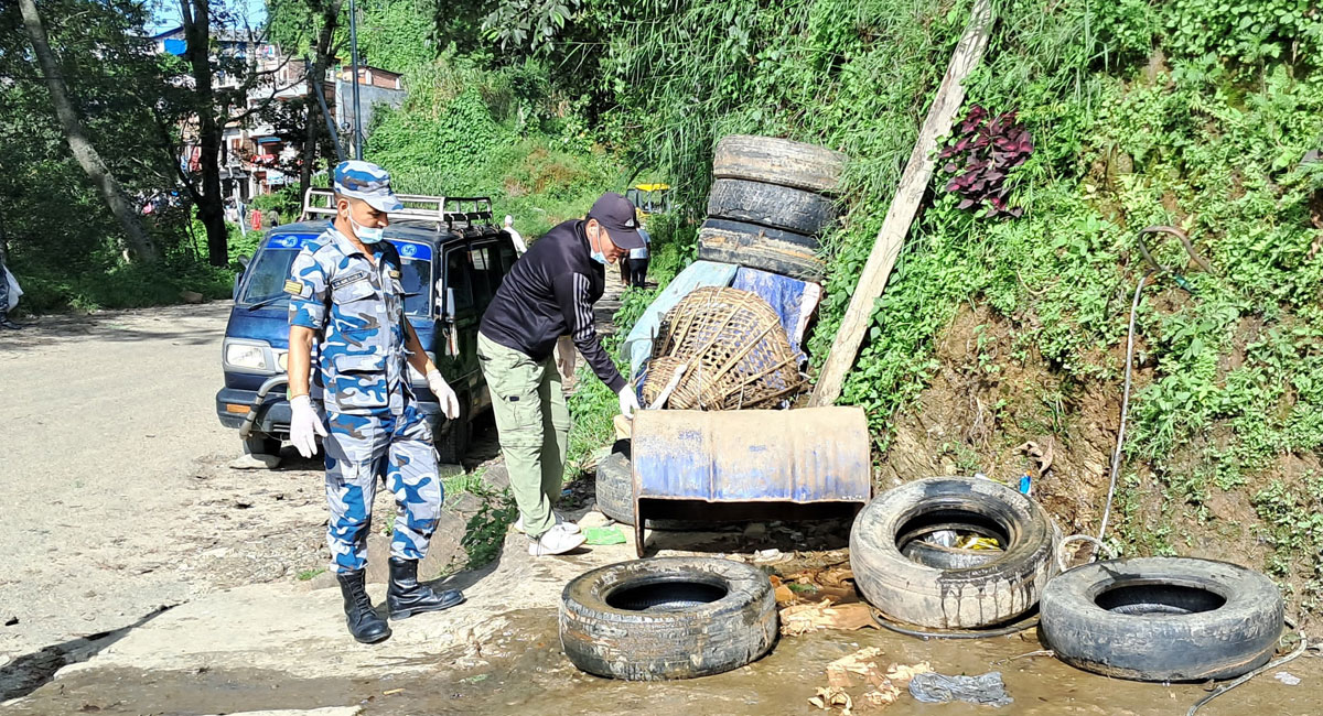 डेंगु नियन्त्रणमा खोटाङ प्रशासन: लामखुट्टे नष्ट गर्ने अभियान सुरु