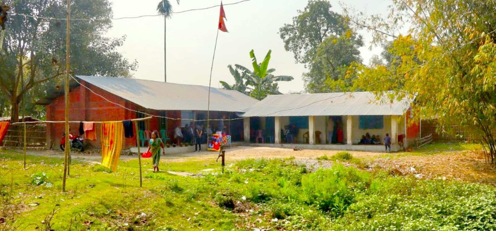 पठनपाठनमा बाधक बन्यो पुल, मेचीपारिकोको विद्यालय ठप्प