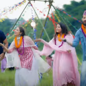दशैंमा विदेश हुनेको पीडा झल्कने गीत लिएर आए विवेक