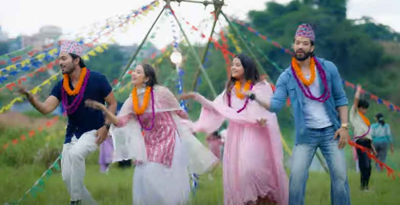 दशैंमा विदेश हुनेको पीडा झल्कने गीत लिएर आए विवेक