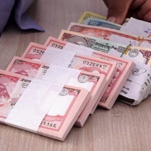 राष्ट्र बैंकले साट्न थाल्यो दशैंलाई सुकिला नोट