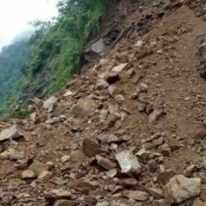 अविरल वर्षाले १० राजमार्ग पूर्ण अवरुद्ध, १५८ राजमार्ग एकतर्फी सञ्चालनमा