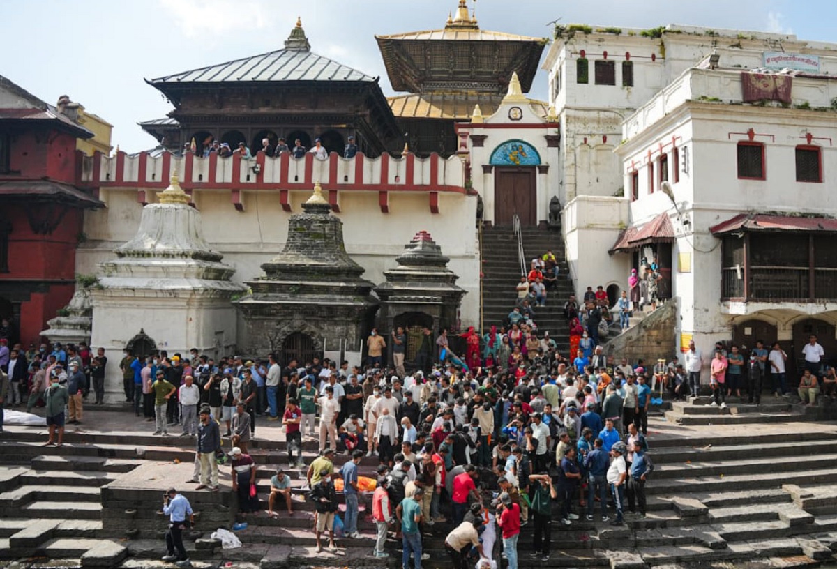 जेनजी प्रदर्शनमा मृत चार युवाको पशुपति आर्यघाटमा अन्त्येष्टि