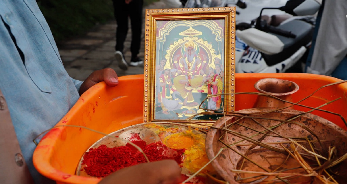 औजारदेखि आस्थासम्म : विश्वकर्मा जयन्तीको विशेष महिमा
