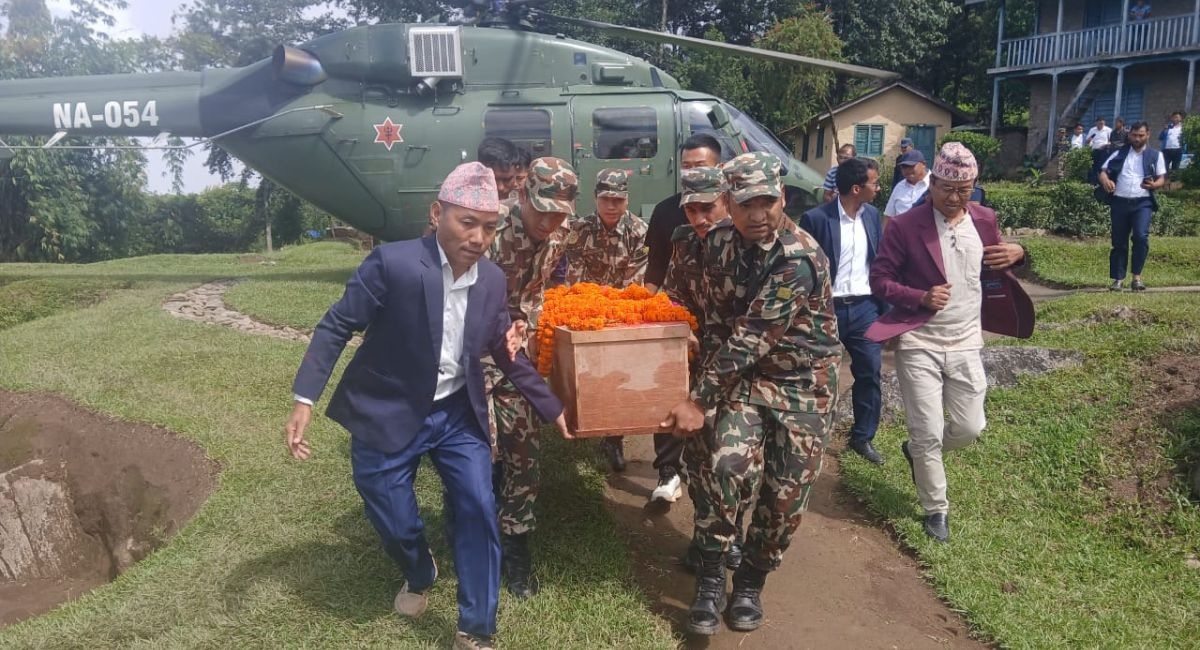 जेनजी आन्दोलनमा प्रहरीको गोलीमा शहीद भएका प्रविन कुलुङको अन्तिम यात्राको तयारी