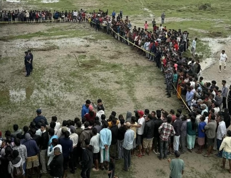 सस्तोमा सुन मिलाइदिने बहानामा भयो हत्या: पुलमुनी शव गाडियो, गाडी जलाइयो