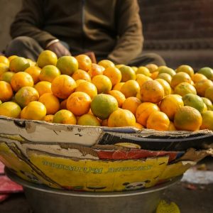 बजारमा स्वादिलो सुन्तला, रसिला फलफुल (फोटोफिचर)