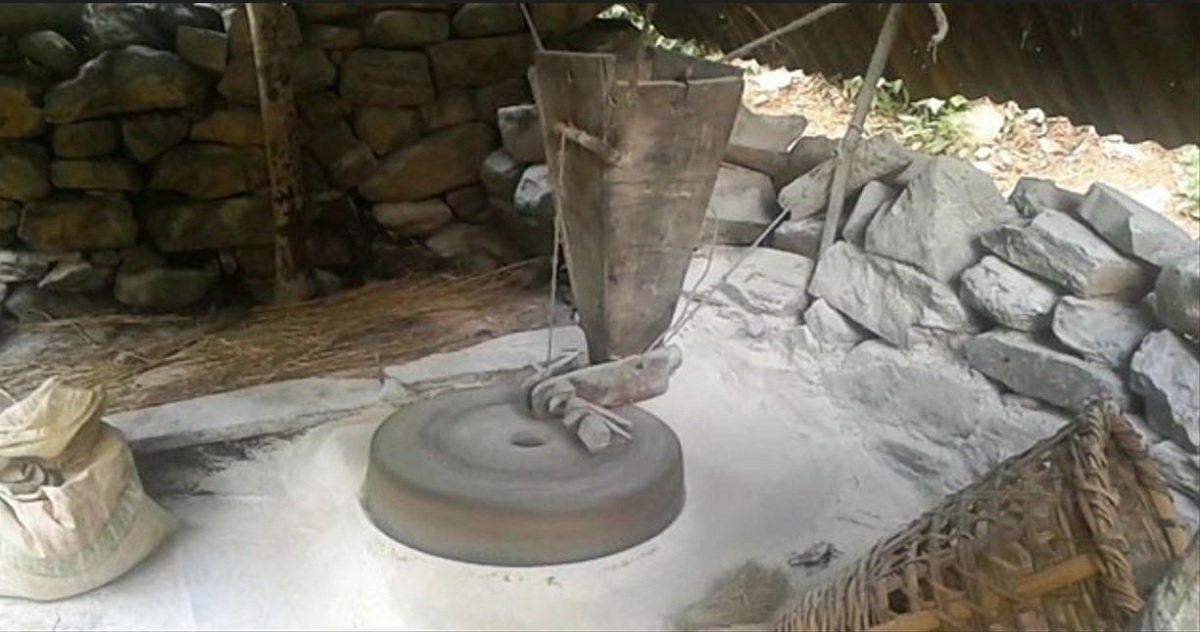 गाउँघरका कुटानीपिसानीका साथी ‘पानीघट्टा’ लोपको संकटमा