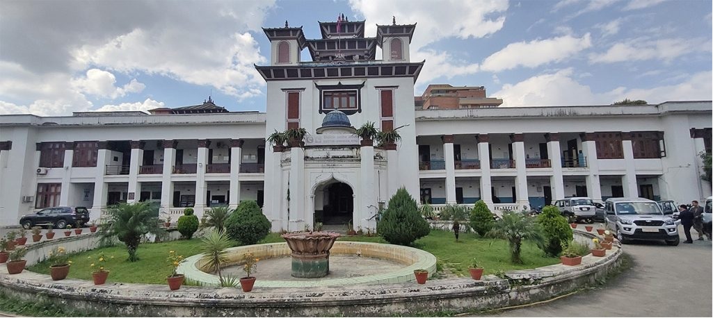 निर्वाचन आयोगः समानुपातिक सूचीबाट १६४ उम्मेदवार हटे