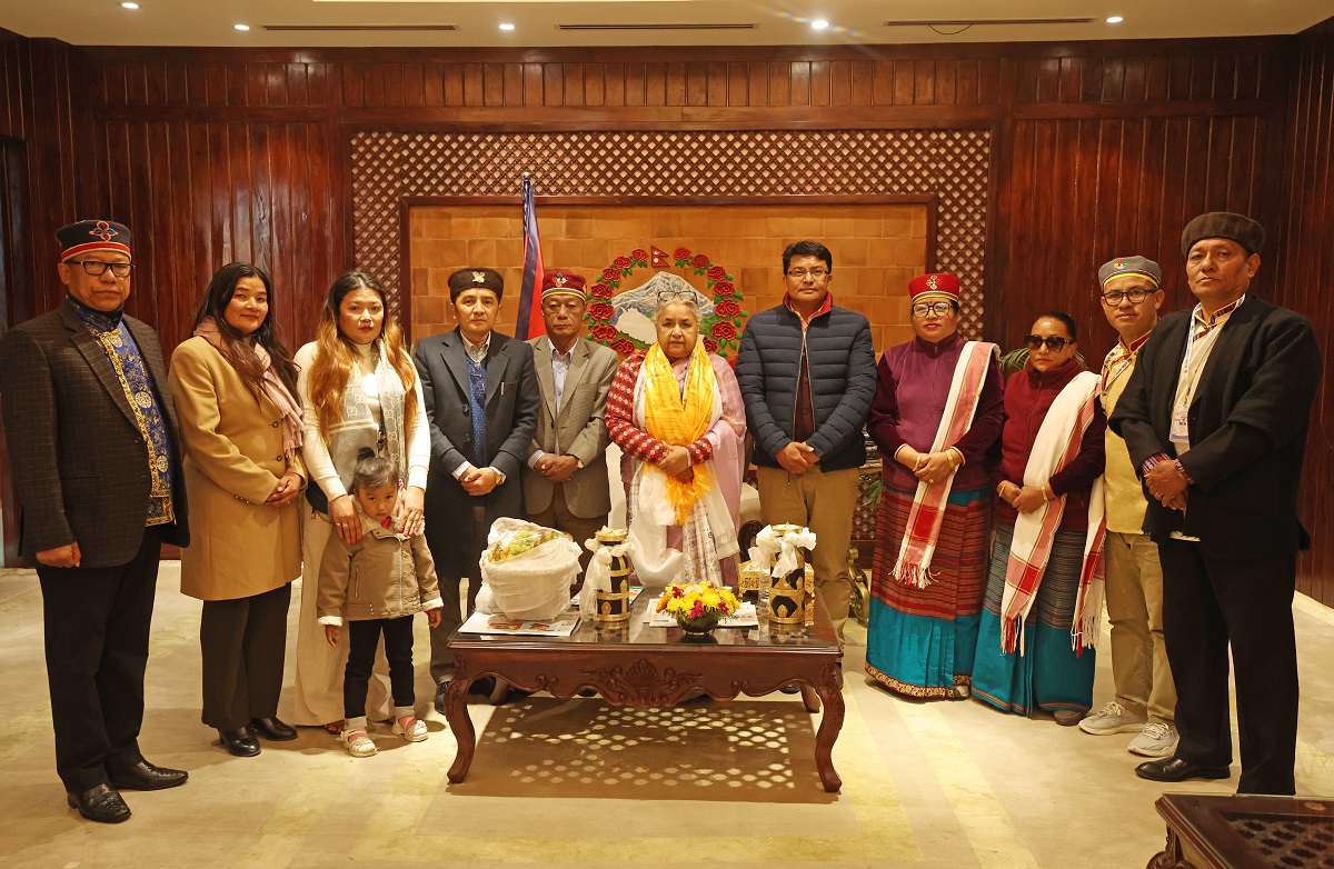 चुनावमा गलत अभ्यास रोक्न समुदायस्तरबाटै चनाखो हुन प्रधानमन्त्री कार्कीको आह्वान