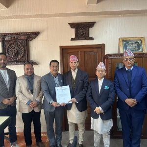 परराष्ट्रमन्त्री शर्मासँग गैरआवासीय नेपाली सङ्घको भेट