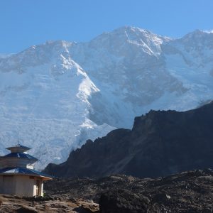 याम सकिँदा कञ्चनजङ्घा आधार शिविर क्षेत्र सुनसान