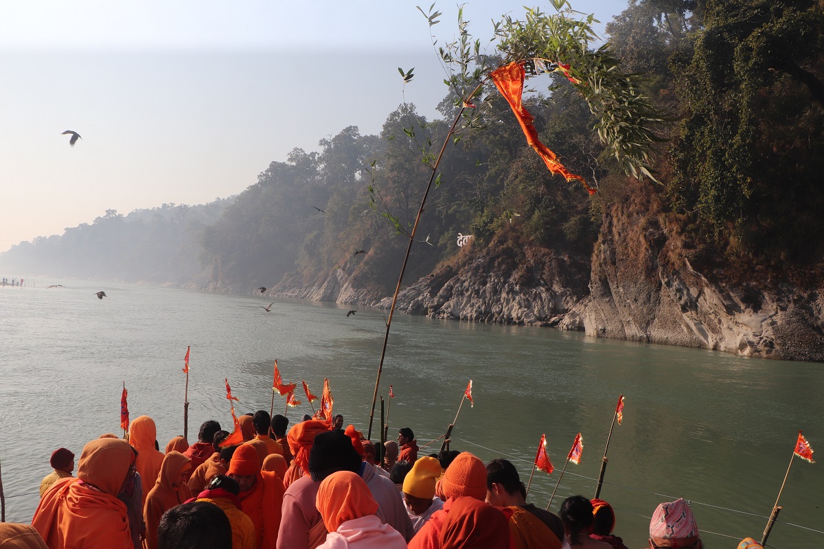 देवघाटमा माघेसङ्क्रान्ति मेला सुरु, तीन लाख भक्तजन आउने अनुमान